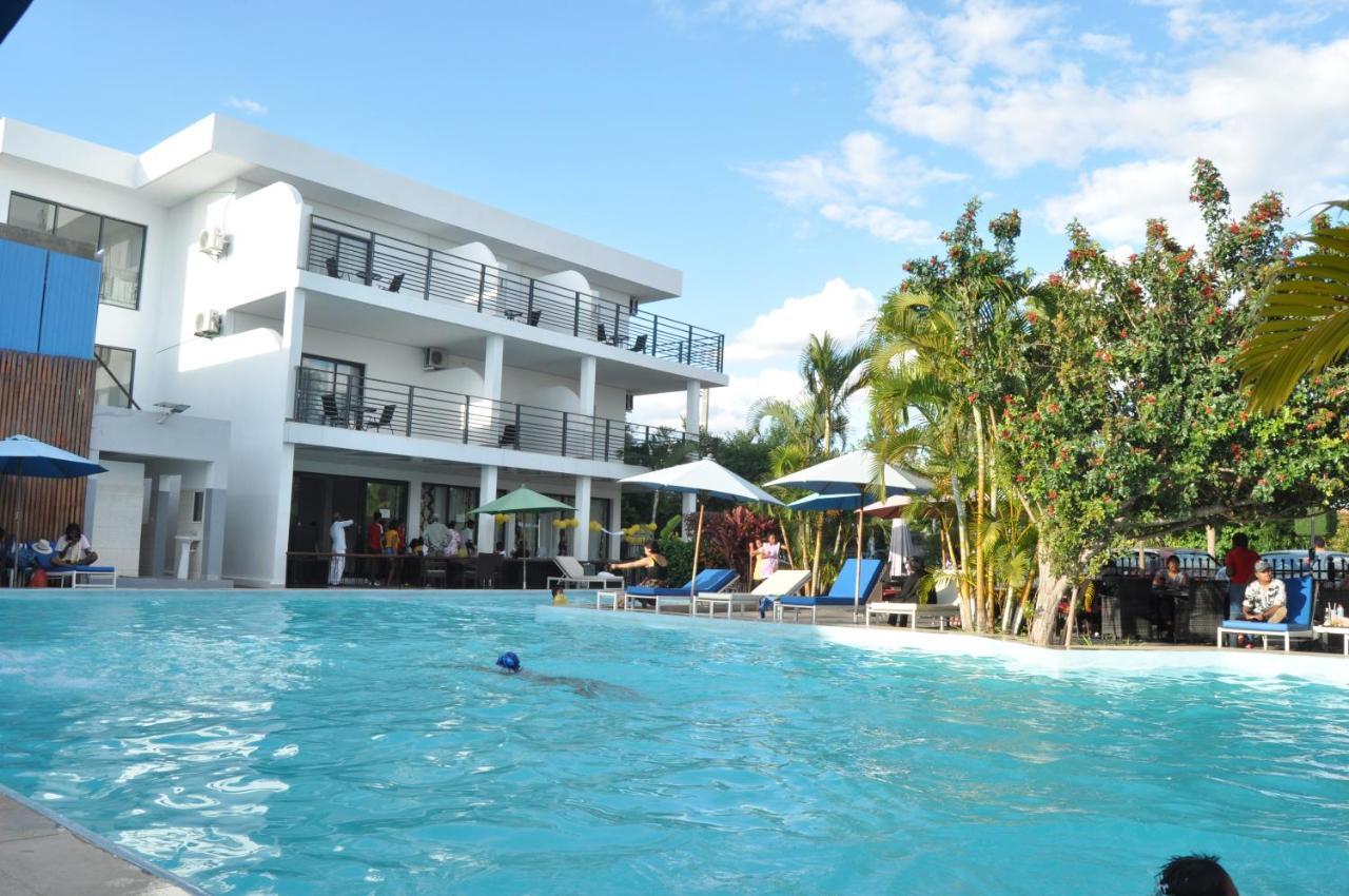 Hotel Sky Blue Mada Alasora Exterior photo